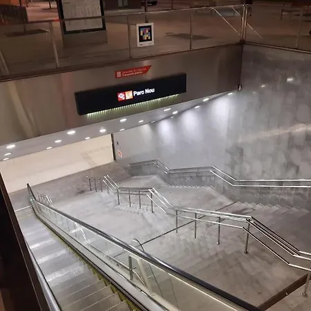 Gran Apartamento Cerca Del Aeropuerto 埃普拉特约布里加