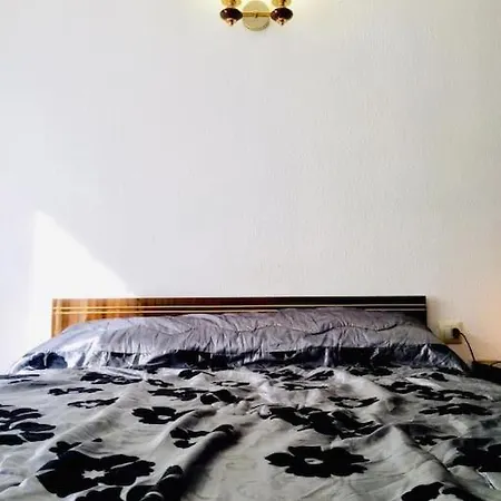 Gran Apartamento Cerca Del Aeropuerto *